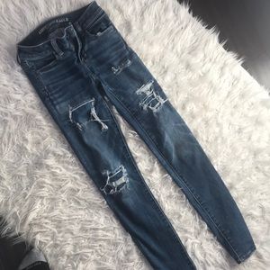 American Eagle distressed jeans
